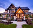 Aussen Hauswand Deko Elegant Das Zuhause Im übergangs Stil In British Columbia Zeigt