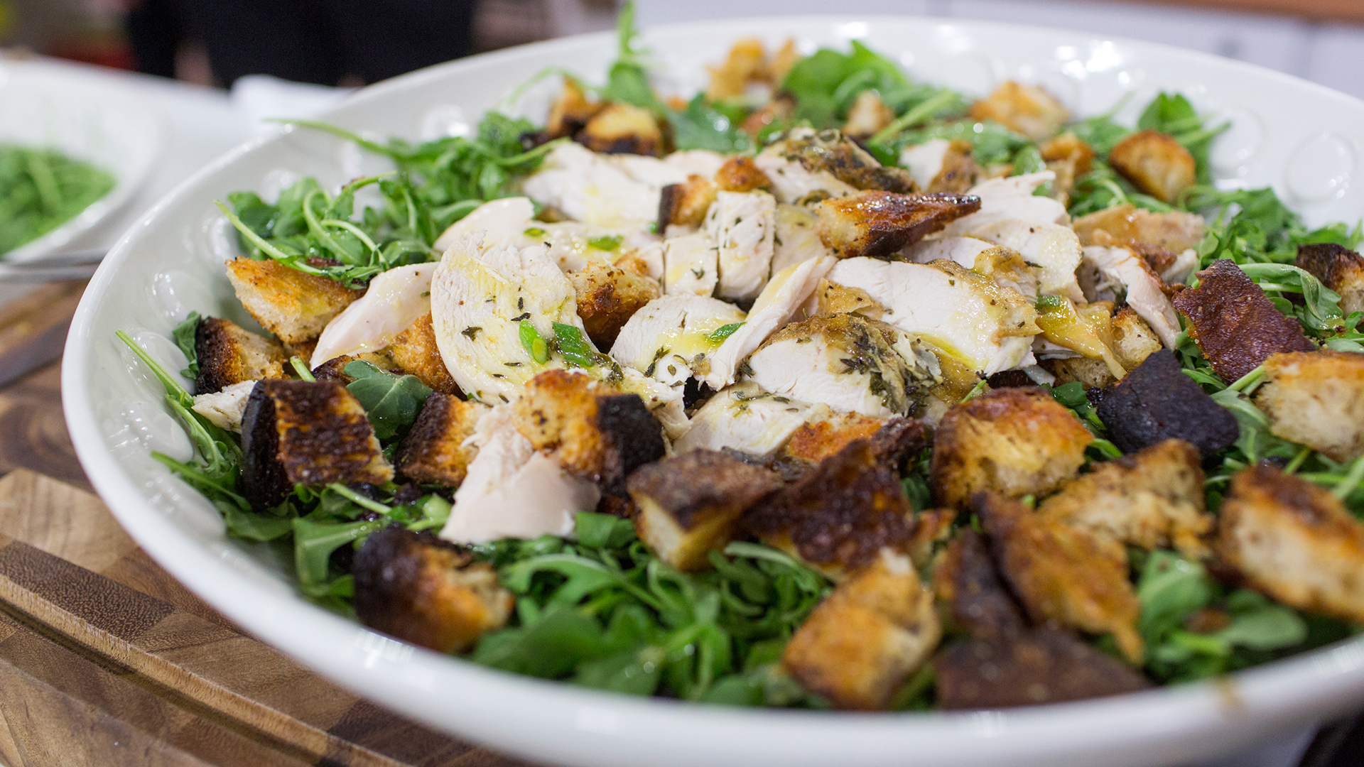 Garten Rost Einzigartig Roast Chicken Over Bread and Arugula Salad