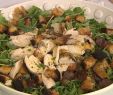 Garten Rost Frisch Roast Chicken Over Bread and Arugula Salad