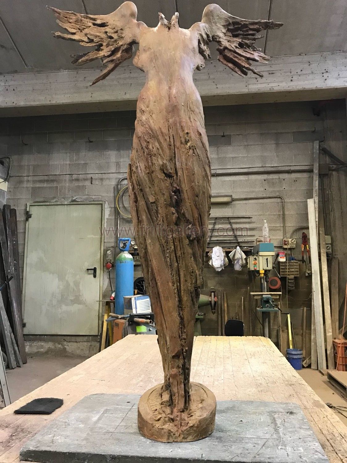Garten Skulpturen Holz Elegant Ugo Riva Ile Ilgili Görsel sonucu