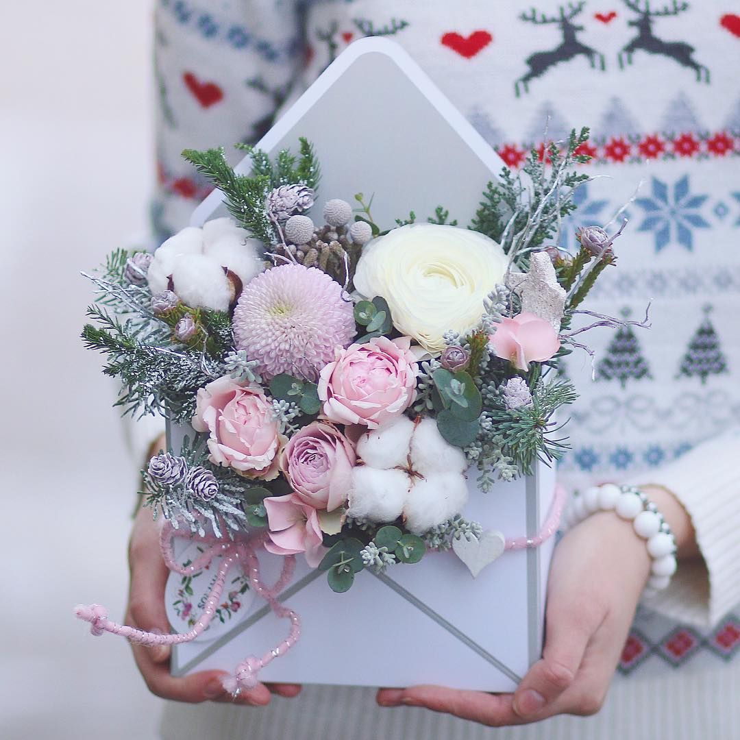 Gartenblumen Schön Blumen In Einer Box Als Geschenk Arrangiert