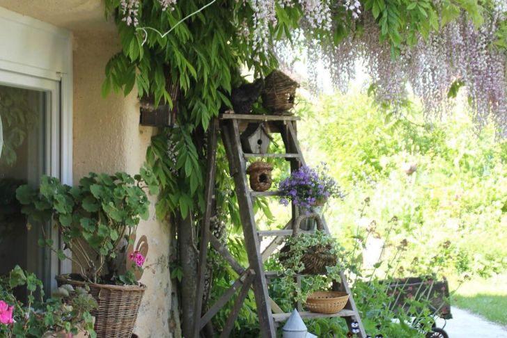 Gartendeko Aus Alten Sachen Genial Ladder Plant Stand with Birdhouses