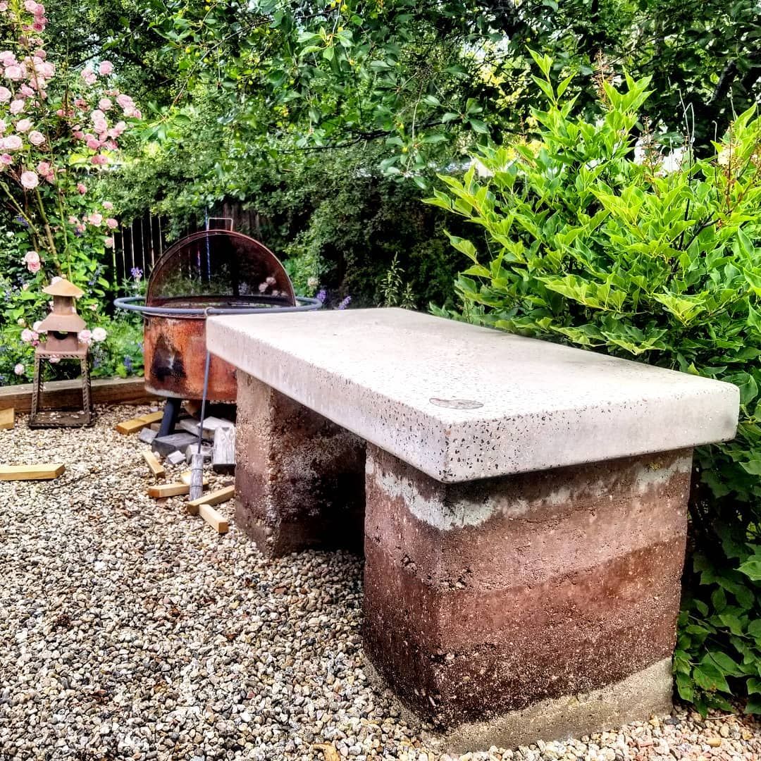 Gartendeko Edelrost Luxus This Rammed Earth and Concrete Bench Has Been Through Over A