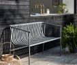 Gartendeko Metall Elegant Imagine Sitting Out Here In the Sun On This Modern Bench