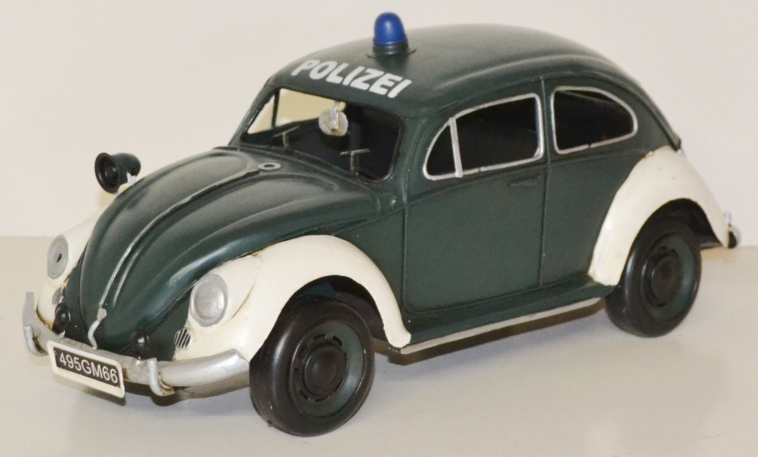Gartendeko Online Shop Schön Blechauto Nostalgie Modellauto Oldtimer Vw Käfer Polizei Polizeiauto Aus Blech L 34 Cm