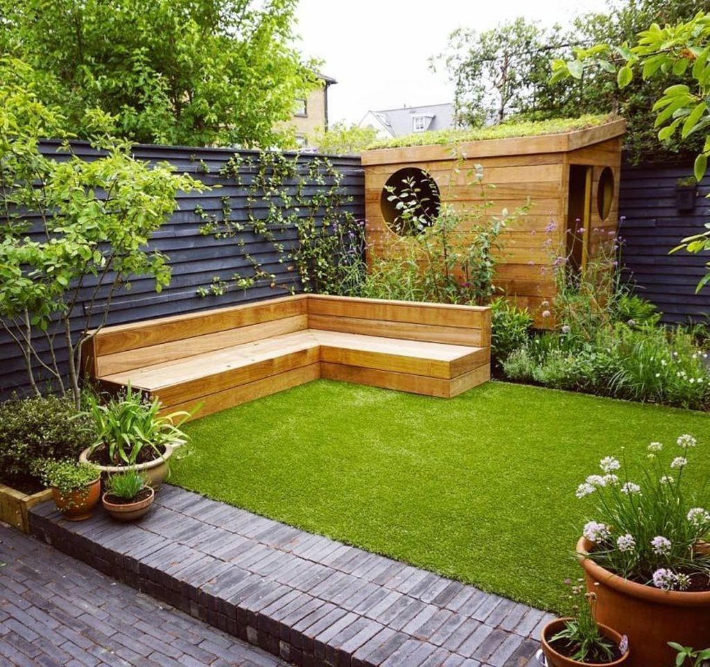  how to design a small garden uk