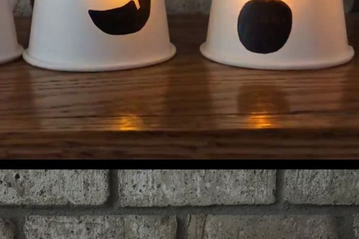Halloween Artikel Genial Paper Cup Ghosts with Glowing Noses