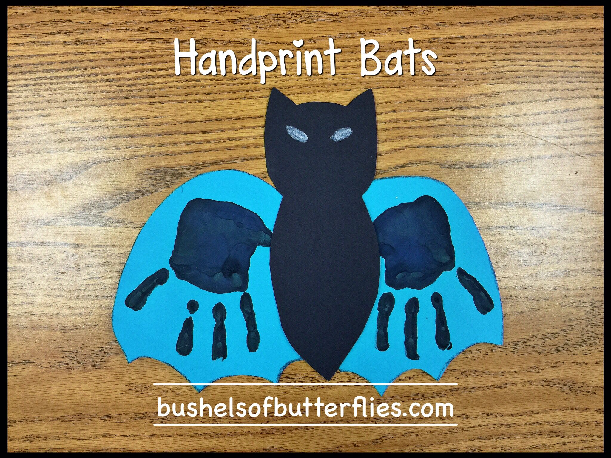 Halloween Kinder Inspirierend Handprint Bats Art Halloween Projects Kindergarten Fun