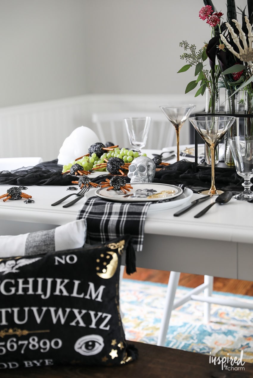 Ideen Halloween Party Einzigartig the Ultimate Spooky Chic Halloween Table Decorations Ideas