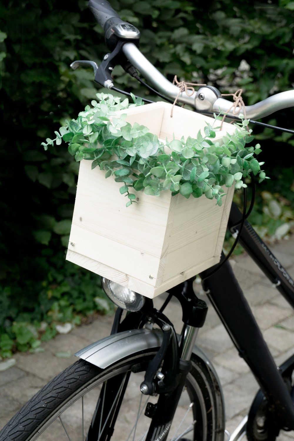 Pflanzen Deko Kreativ Und Selbstgemacht Schön Diy Fahrradkorb Mit Holz & Pflanzen