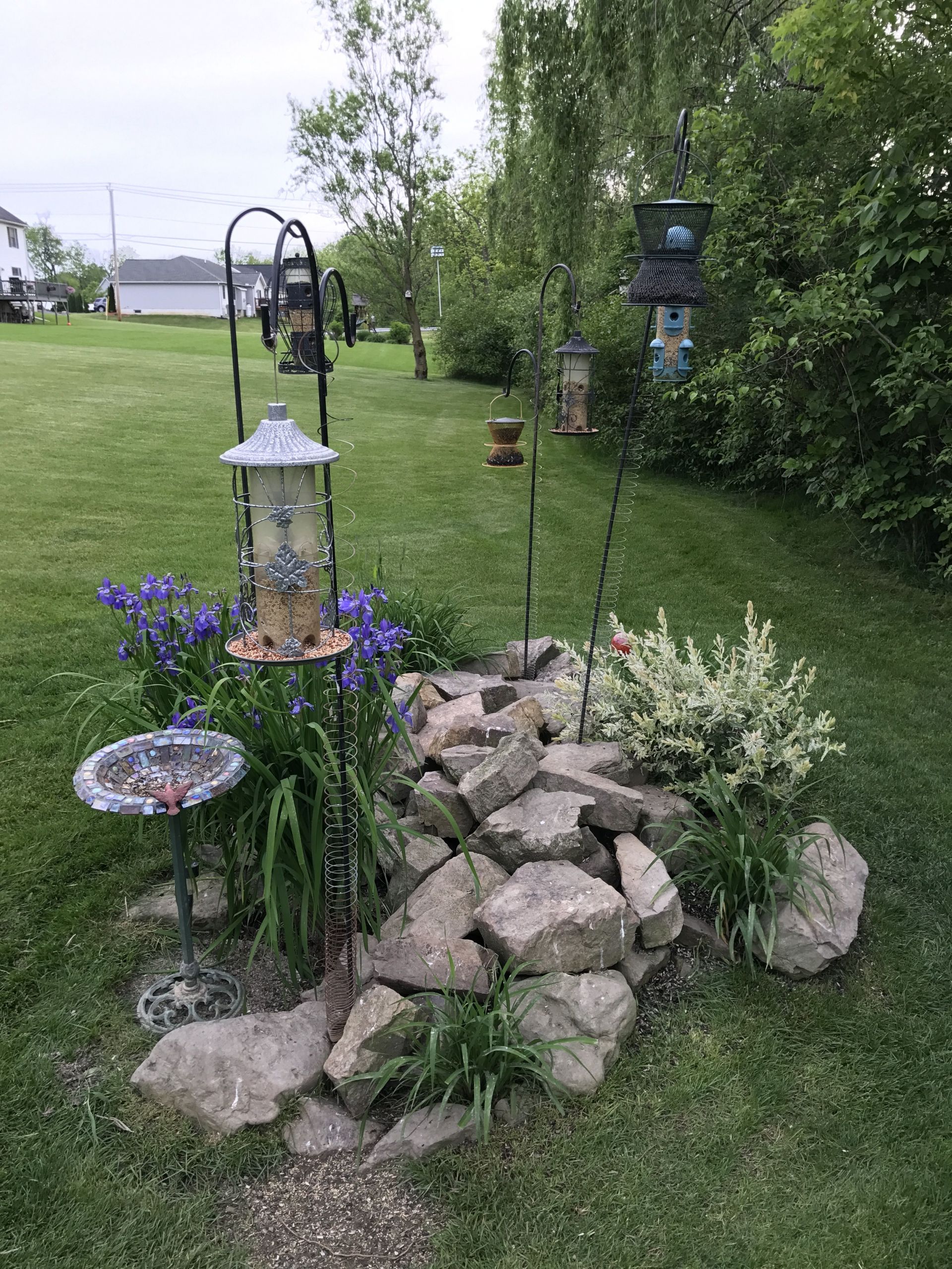 Rostige Gartendeko Best Of Bird Feeding Station Outdoors