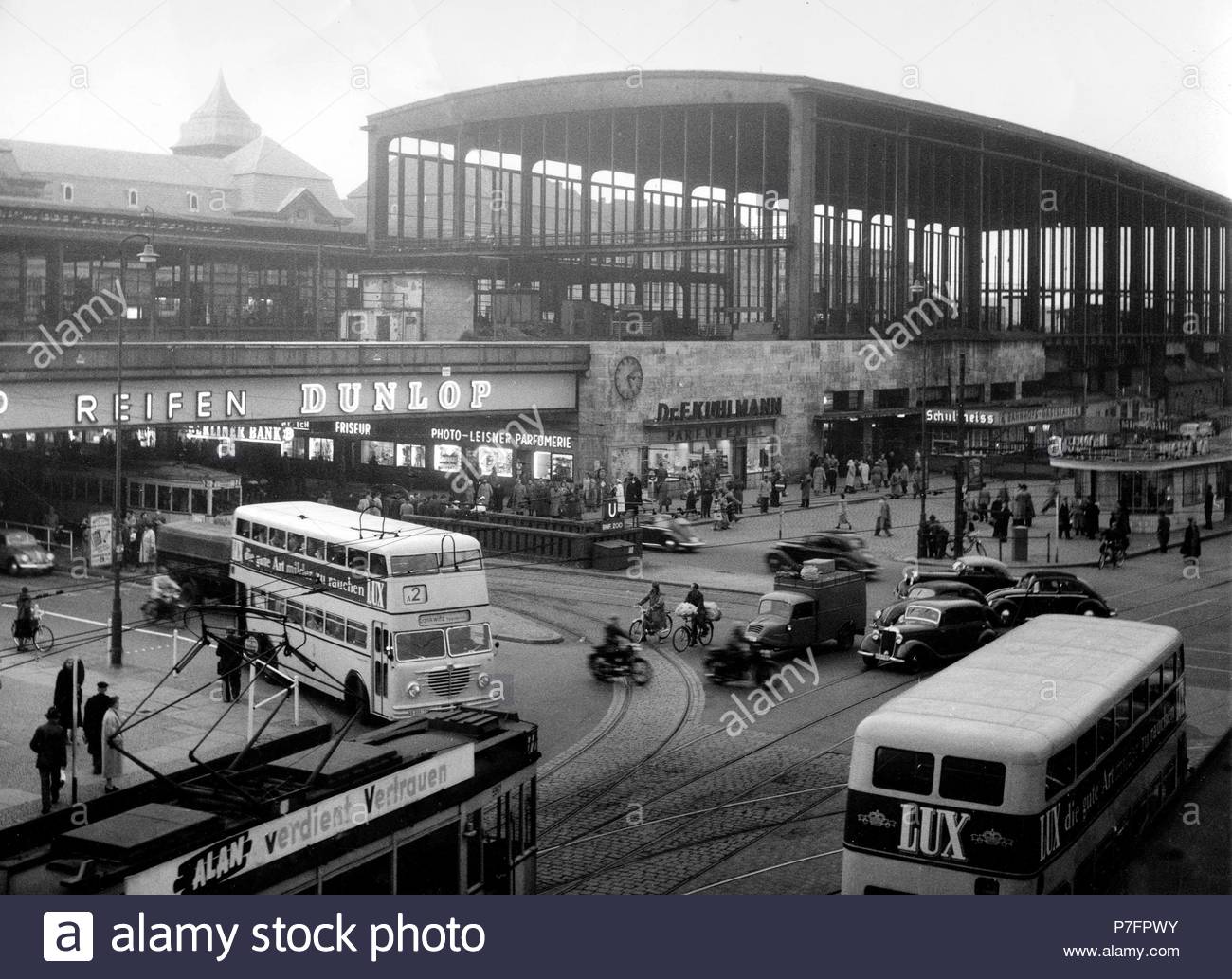 crossroads at the central station zoo approx 1960s berlin germany P7FPWY