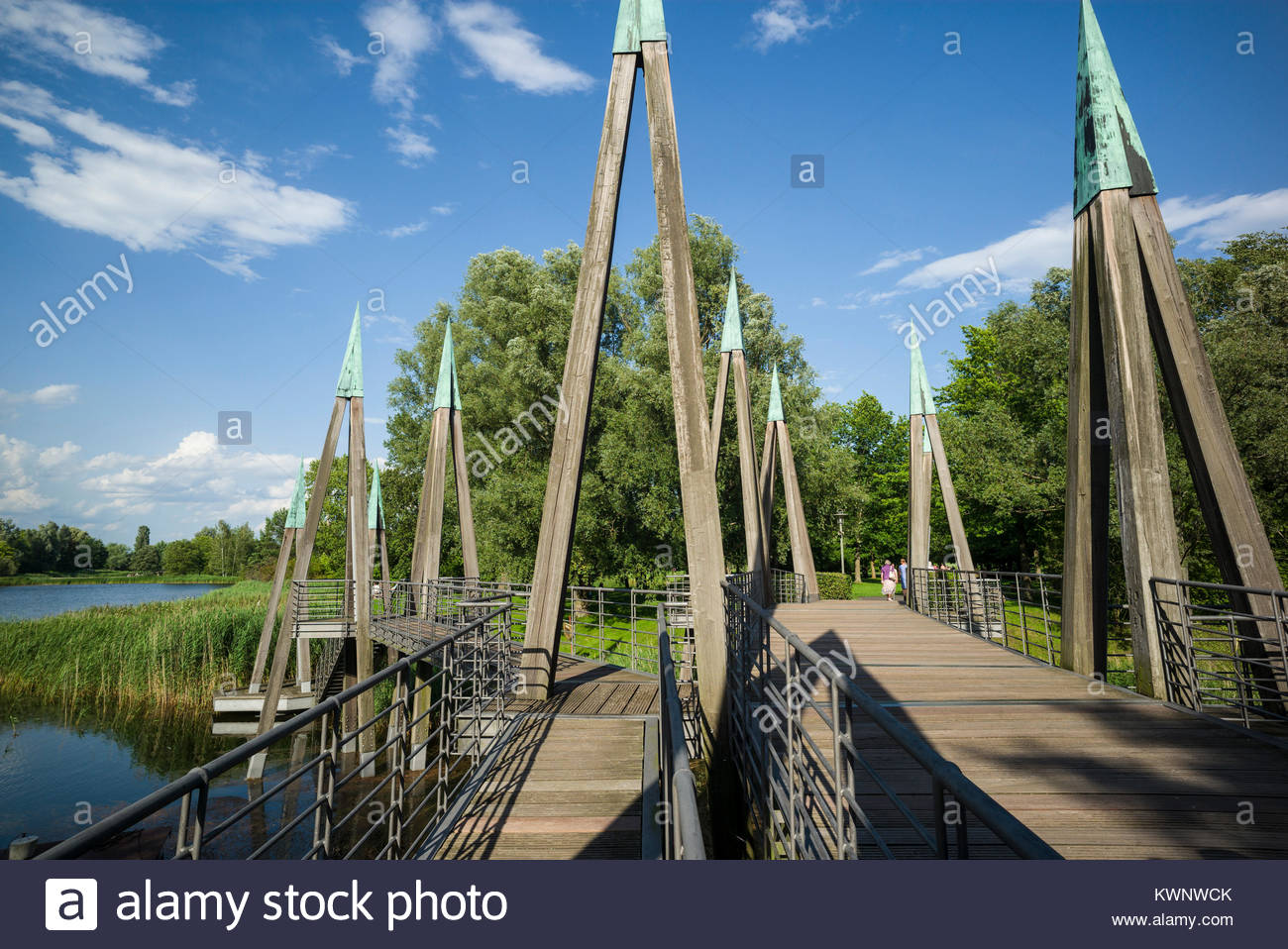 Berlin Britzer Garten Genial Bridge In Park In Berlin Stock S & Bridge In Park In