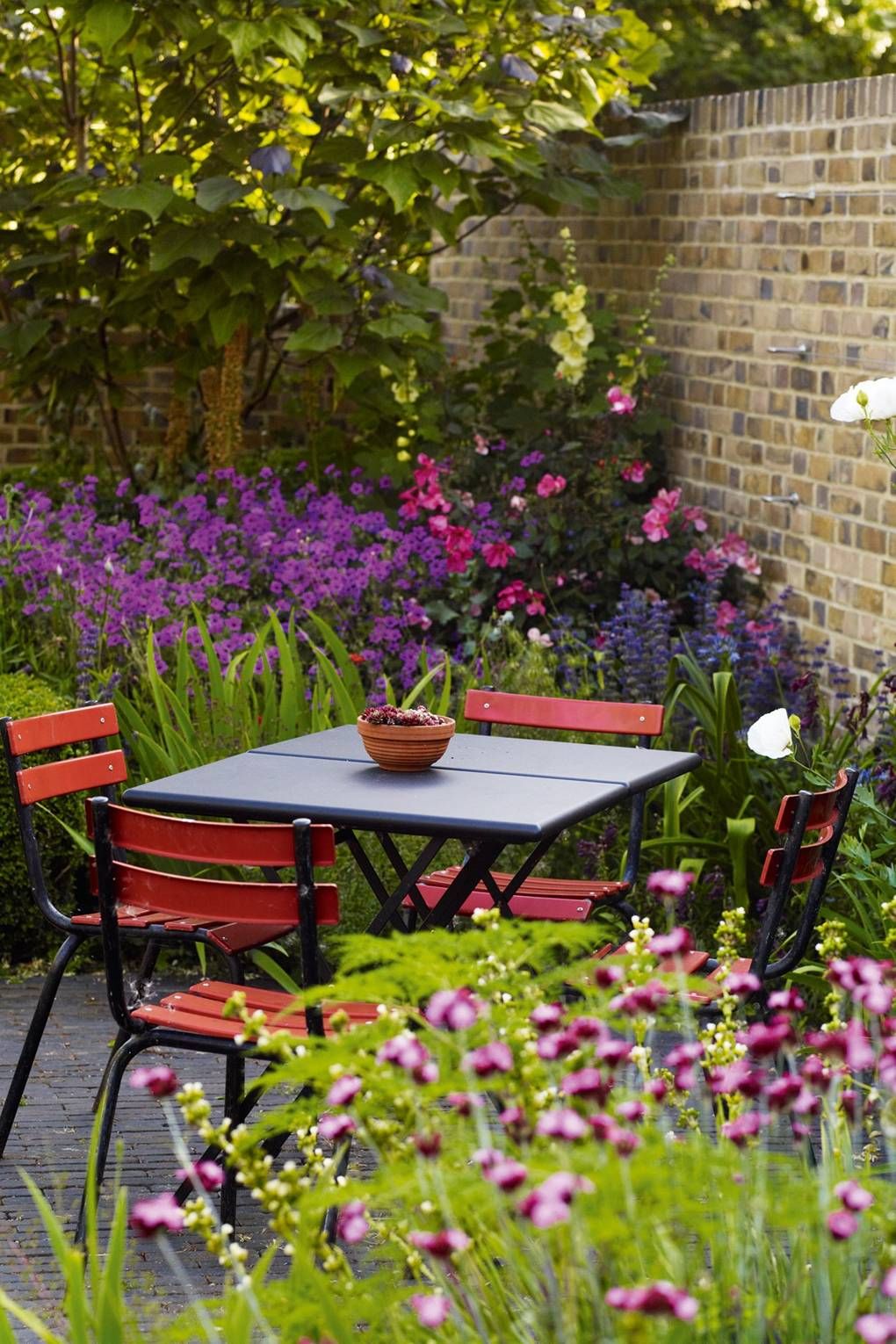 Garten Magazin Genial Jinny Blom S Pact London Garden is A Verdant Haven