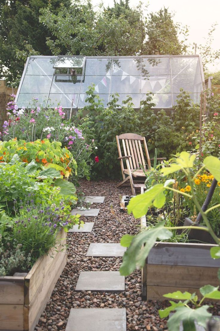 Permakultur Garten Planen Inspirierend the Peony and the Bee Bee Garage House Peony