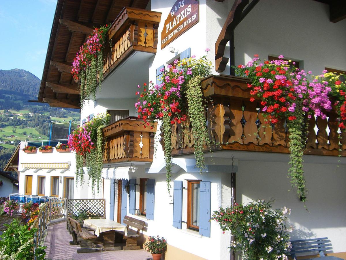 Terrasse Balkon Einzigartig Appartements Platzis Schruns Austria Booking
