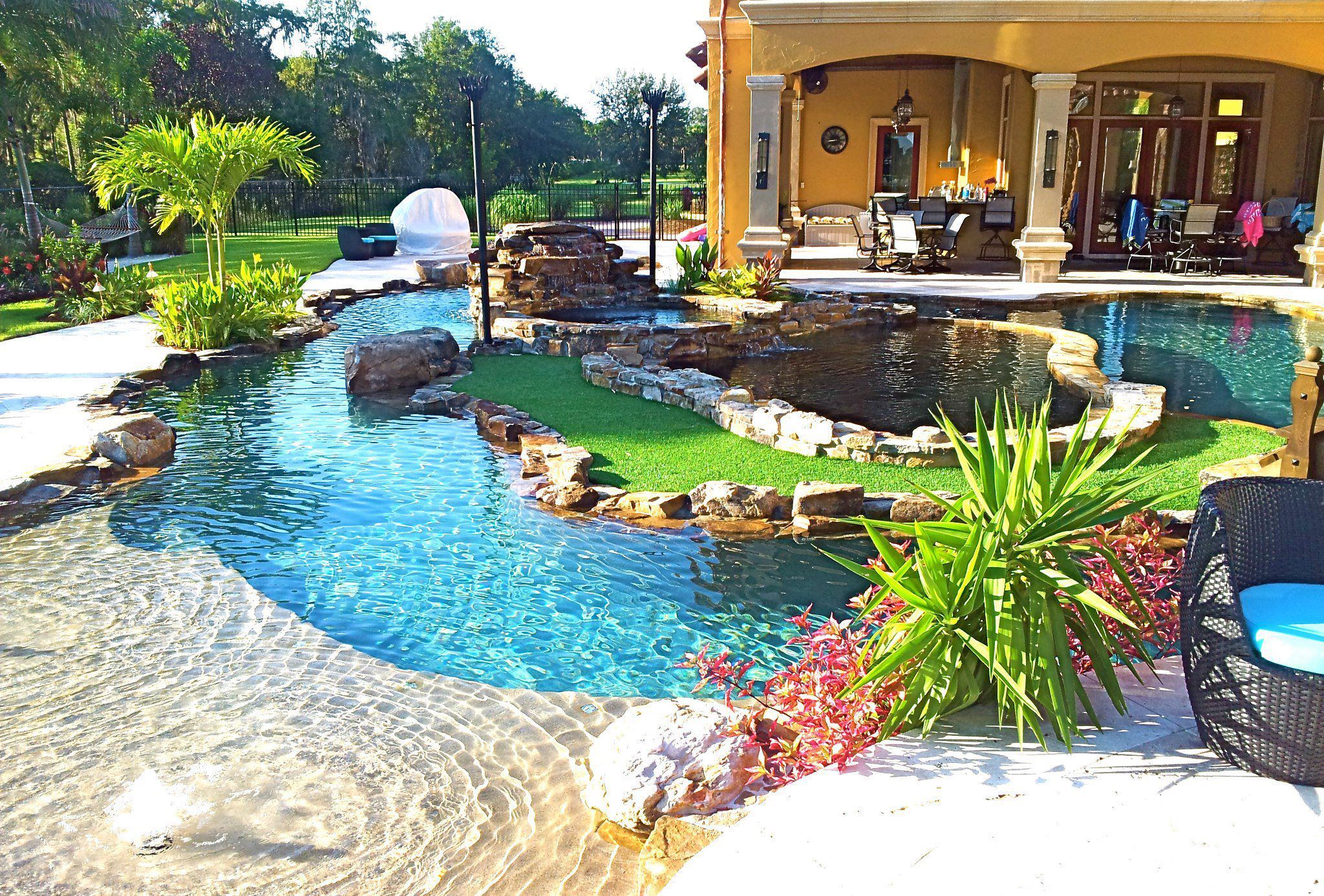 Yakuzi Pool Garten Elegant Backyard Oasis Lazy River Pool with island Lagoon and