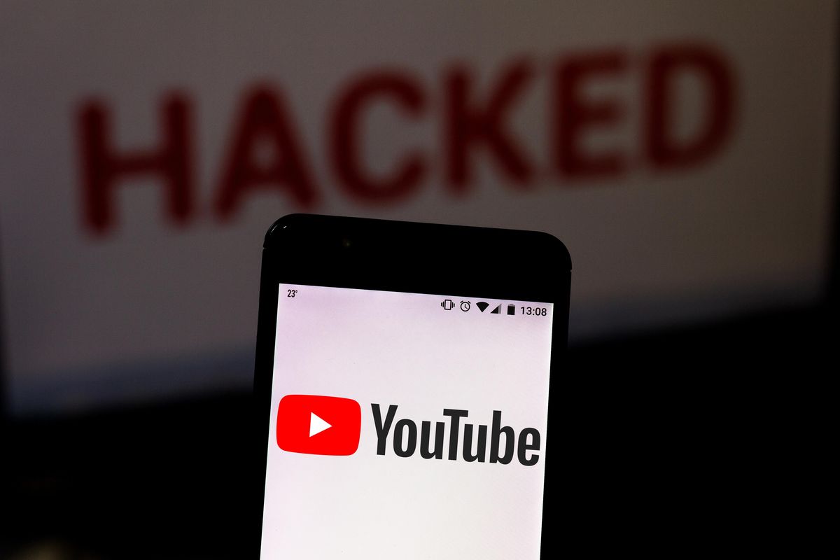 Youtuber Mit M Schön Security Warning for 23 Million Creators Following