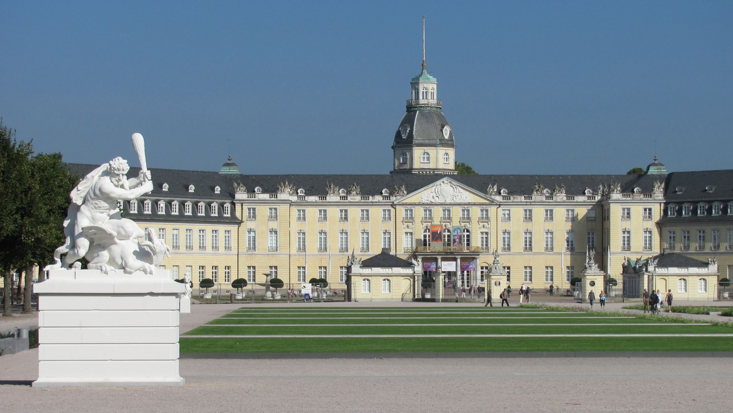 Schloss Karlsruhe 2011