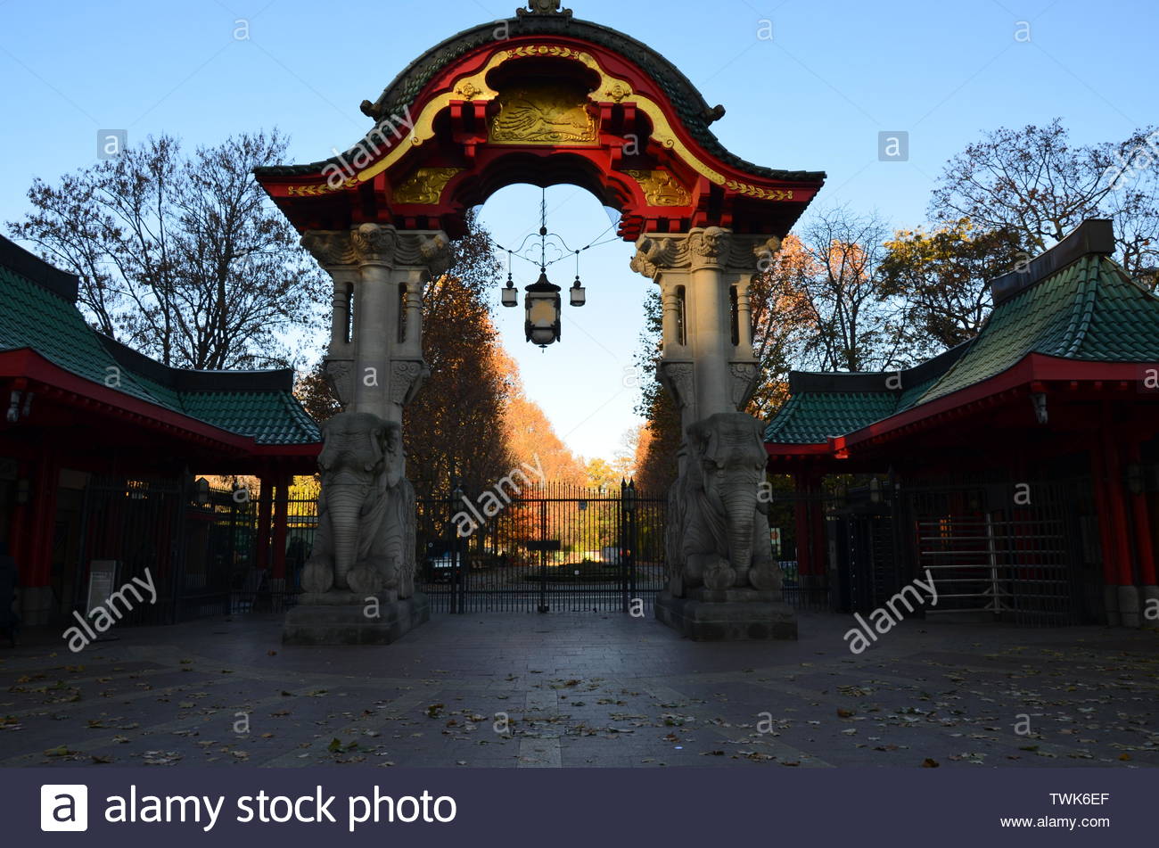 berlin zoo entrance gate germany TWK6EF